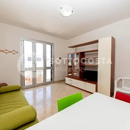 Magnolia Flat - Roca
