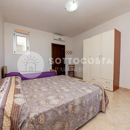 Magnolia Flat -